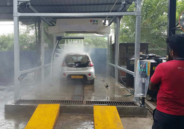 sri-lanka-automatic-car-washing