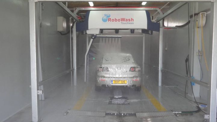 automatic car wash robowash